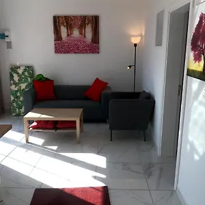 https://rosa-eden.puertodelcarmen-hotels.org
